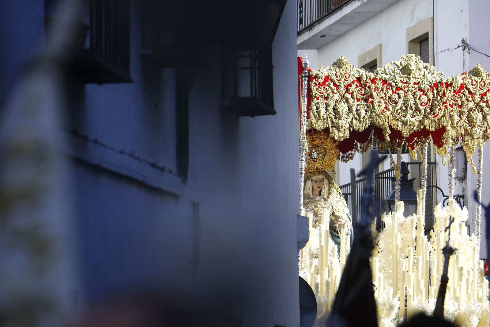 La procesión extraordinaria de la Virgen de la Salud de Córdoba, en imágenes