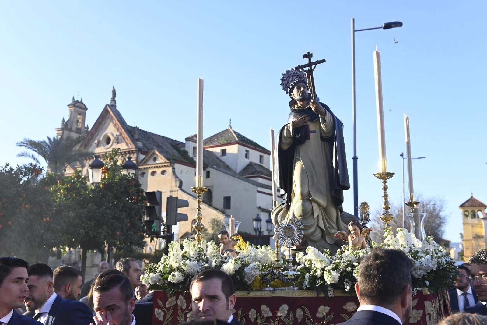 La procesión de San Juan Bautista de la Concepción de Córdoba, en imágenes