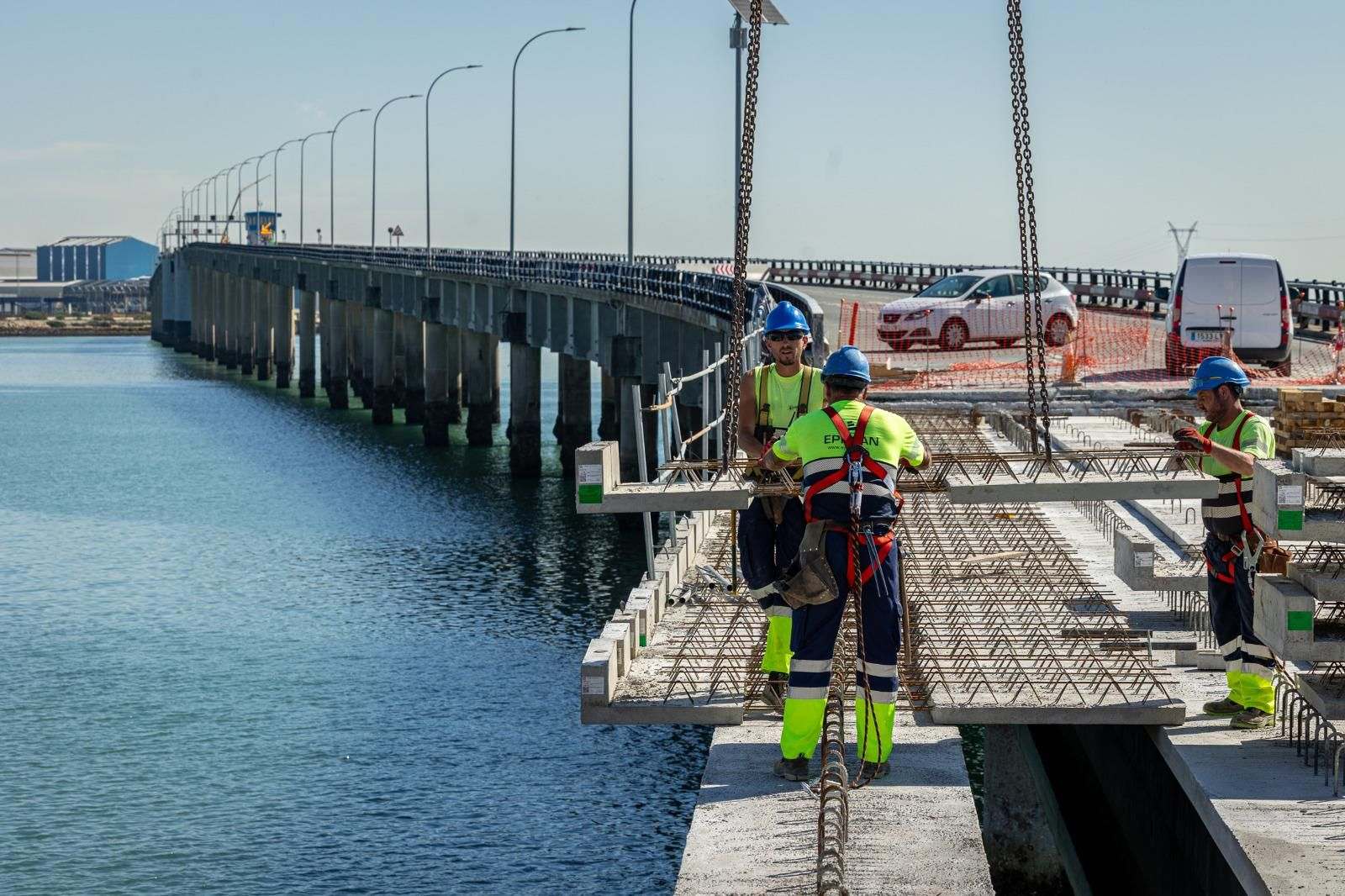 Obras en el puente José León de Carranza de Cádiz.