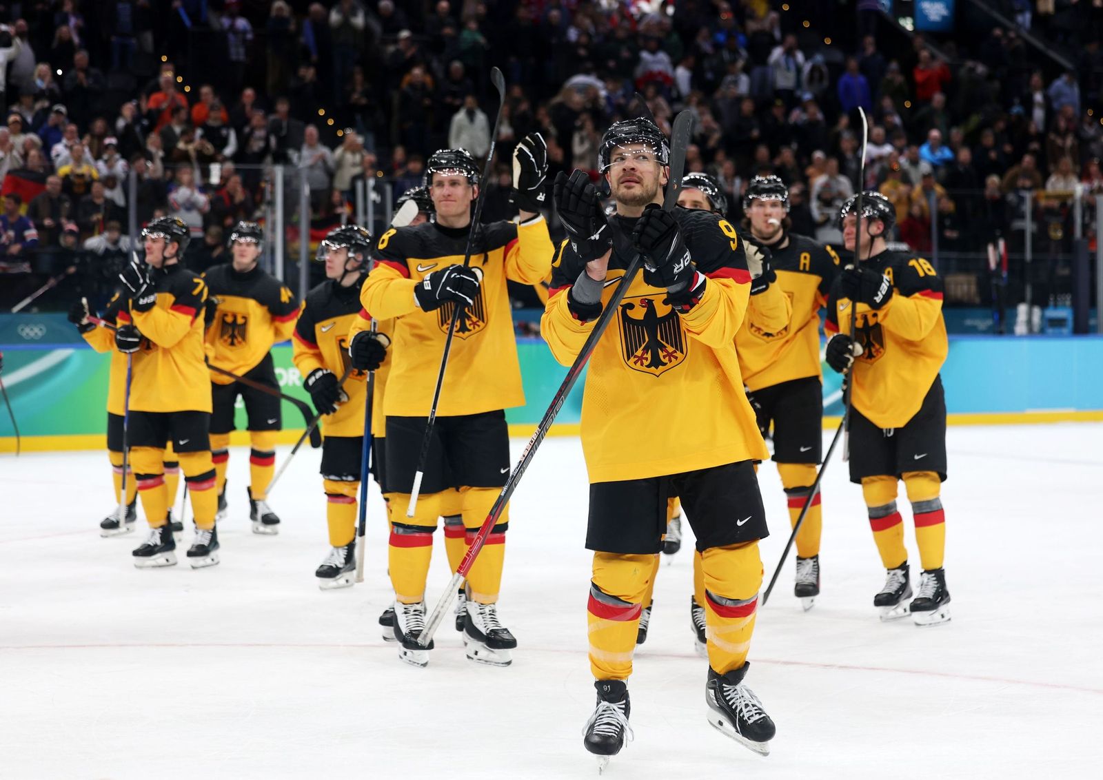 Las mejores fotos de los Juegos Olímpicos de invierno Milán Cortina d'Ampezzo 2026 | Jornada 12