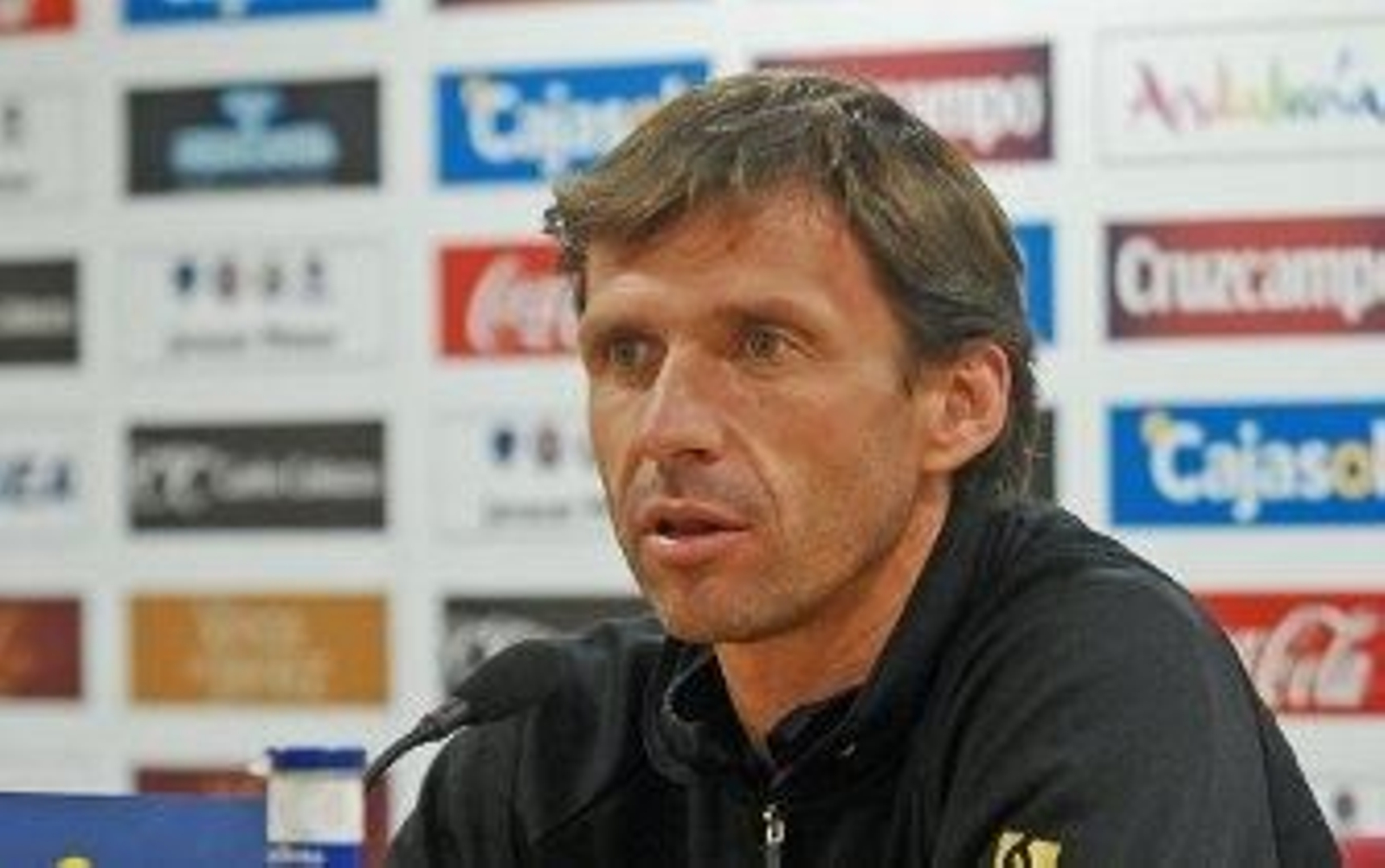 Ziganda ve clave "ganar para seguir enganchados"