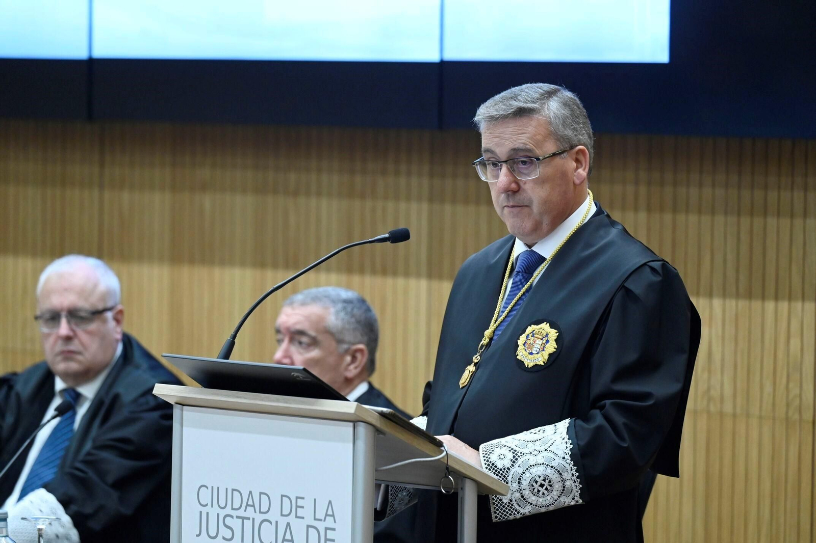 En imágenes, la toma de posesión de Miguel Ángel Pareja como presidente de la Audiencia Provincial