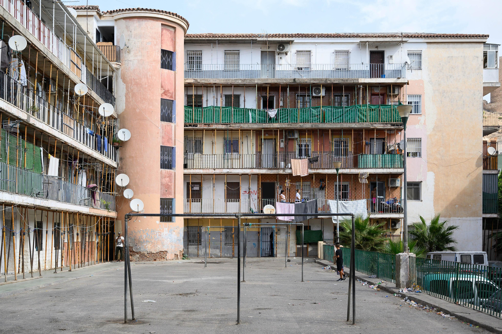 El Patio fue desalojado en 2017 por derrumbes y desde entonces permanece apuntalado. El Patio fue desalojado en 2017 por derrumbes y desde entonces permanece apuntalado.