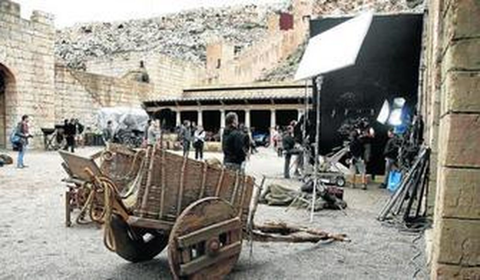 Uno de los escenarios del rodaje de la película Clavius, en la falda de la Alcazaba.