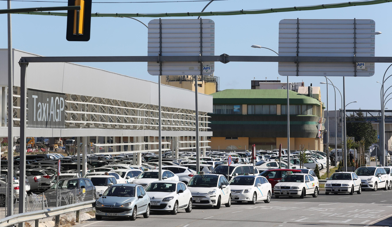 Taxis en el aeropuerto.