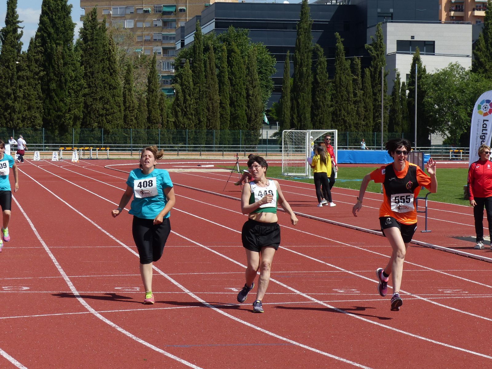 Momento de una de las carreras celebradas en el Complejo Deportivo Núñez Blanca.