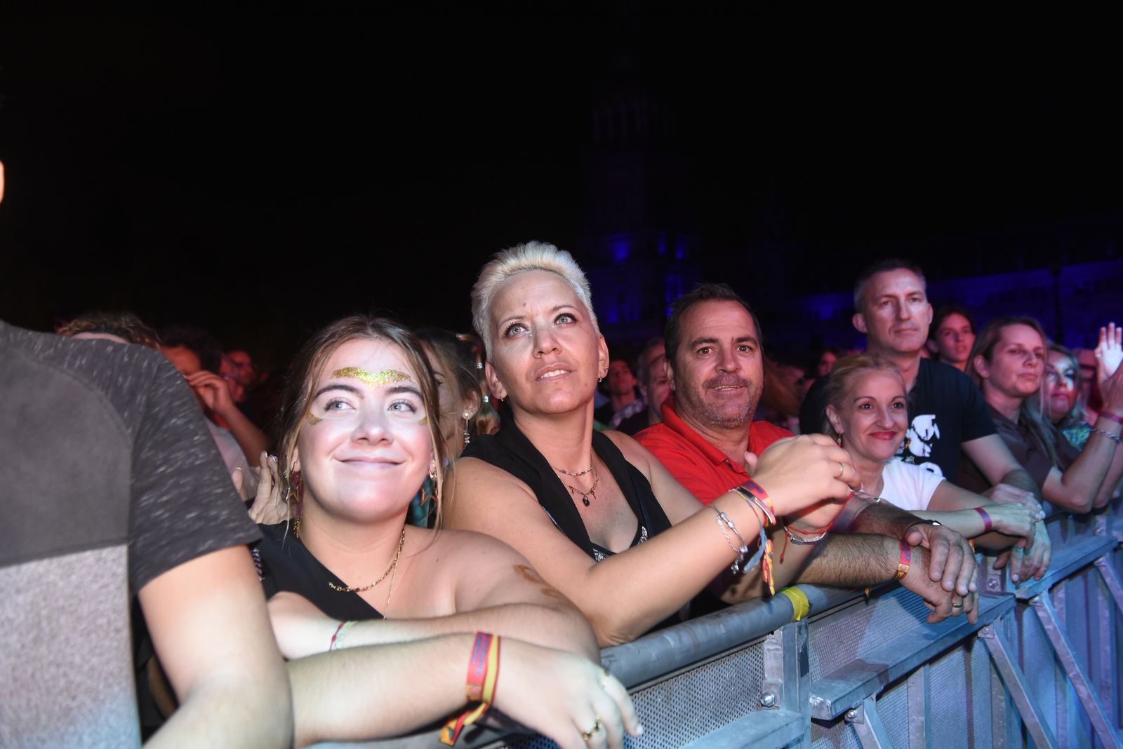 Búscate en el concierto de Seguridad Social y Hombres G de Icónica