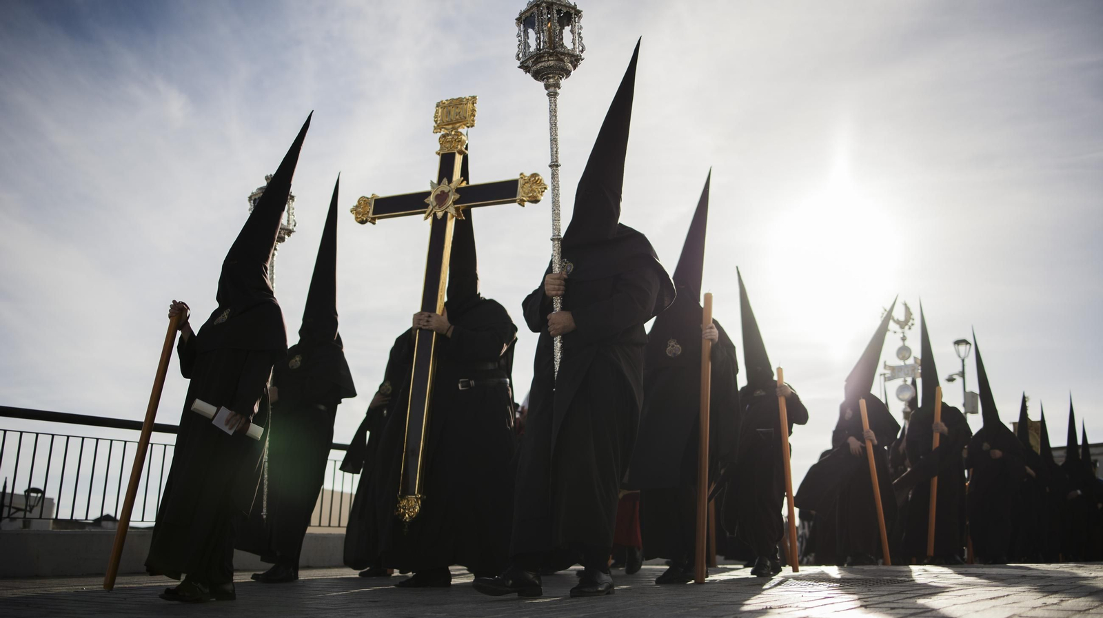Imágenes de la Hermandad de La Lanzada en el Jueves Santo de Jerez 2025