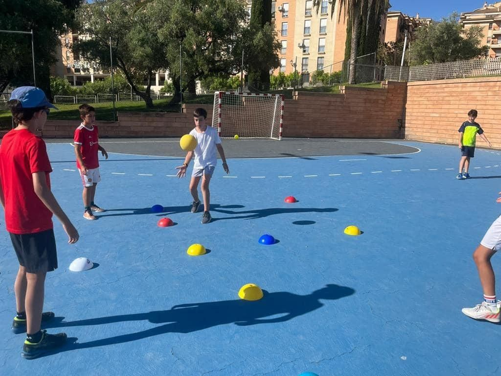 Amplia programación de actividades en el marco de las Escuelas Deportivas Municipales. Amplia programación de actividades en el marco de las Escuelas Deportivas Municipales.