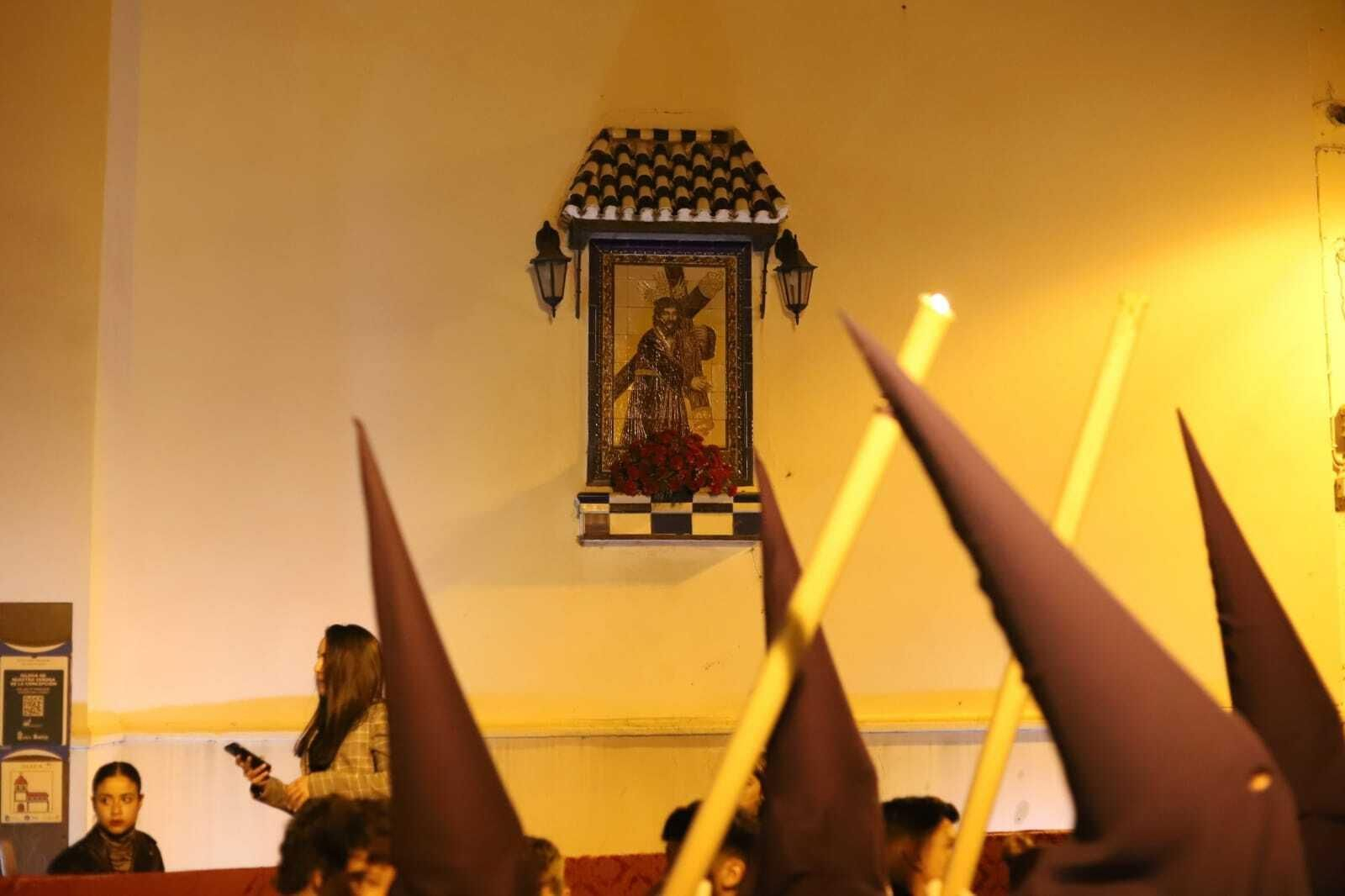 Imágenes del Nazareno recorriendo las calles de Huelva en la Semana Santa 2022.