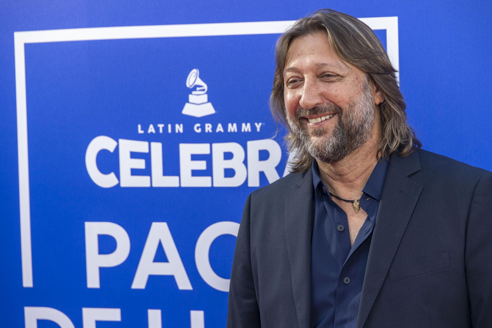 Las imágenes de la alfombra roja en el Falla con el homenaje de los Latin Grammy a Paco de Lucía
