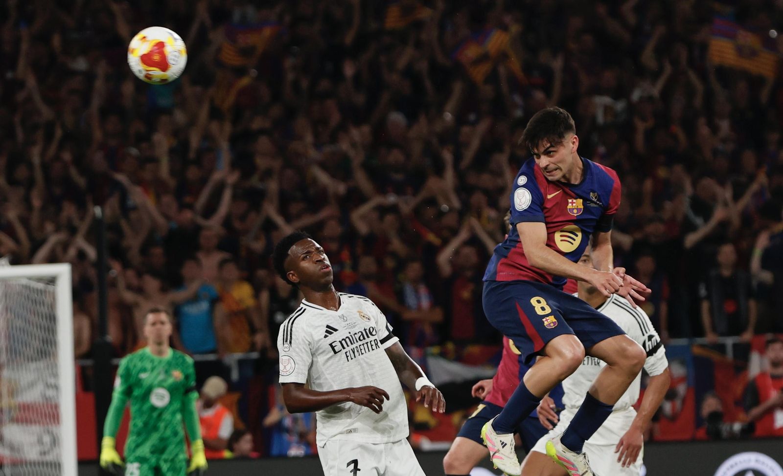 Las imágenes del FC Barcelona - Real Madrid de la Copa del Rey 2025