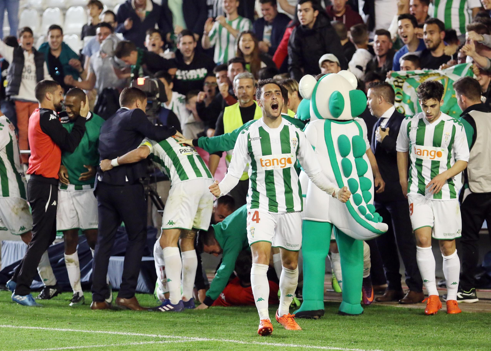 Las imágenes del Córdoba-Zaragoza