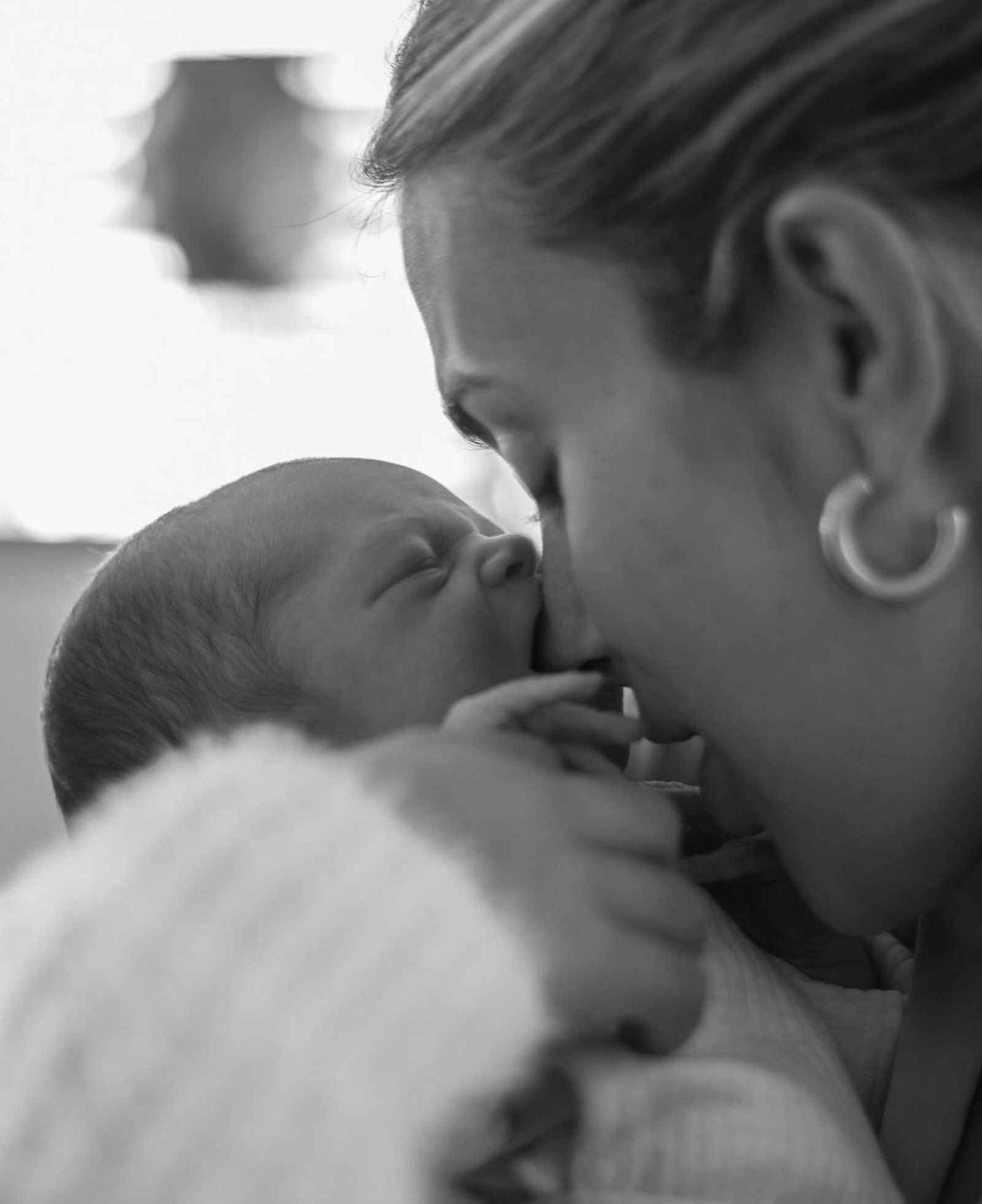 Renata, hija de Guido Rodríguez, con Guadalupe Ramón, su madre.