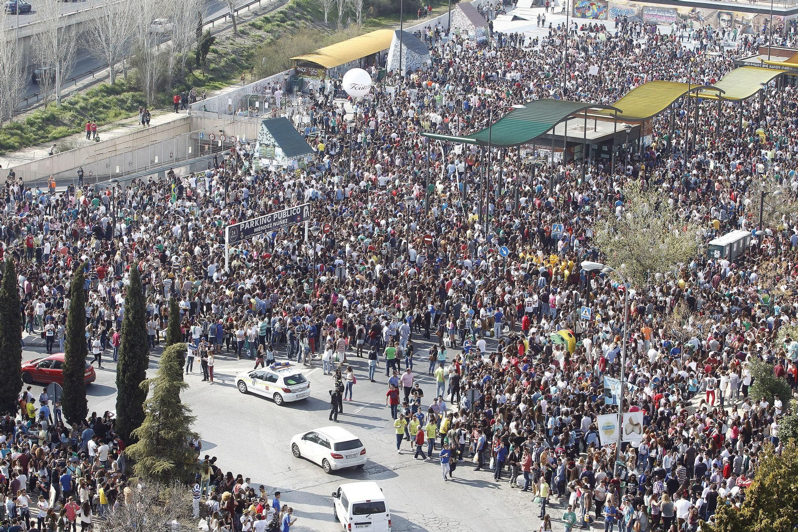 El parking de Méndez Núñez, 10 años más por los daños que le causó el botellódromo