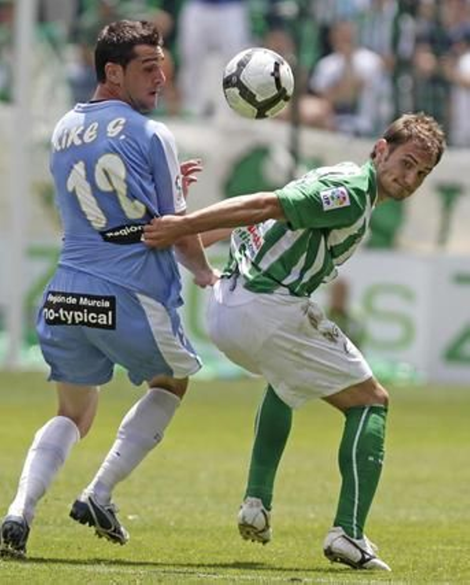 El Betis deja escapar otros dos puntos en casa ante el Murcia. / Antonio Pizarro