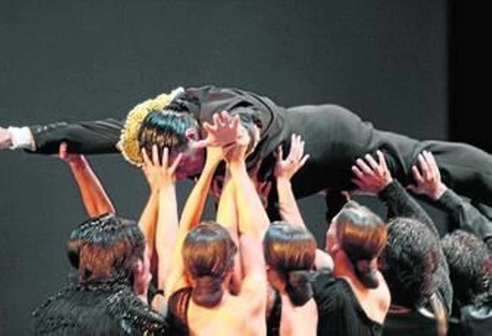 La danza de un pase trágico