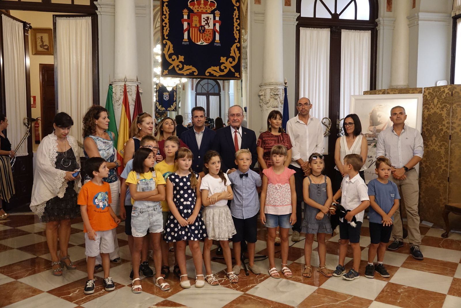 Grupo de menores bielorrusos que pasarán el verano en Málaga.