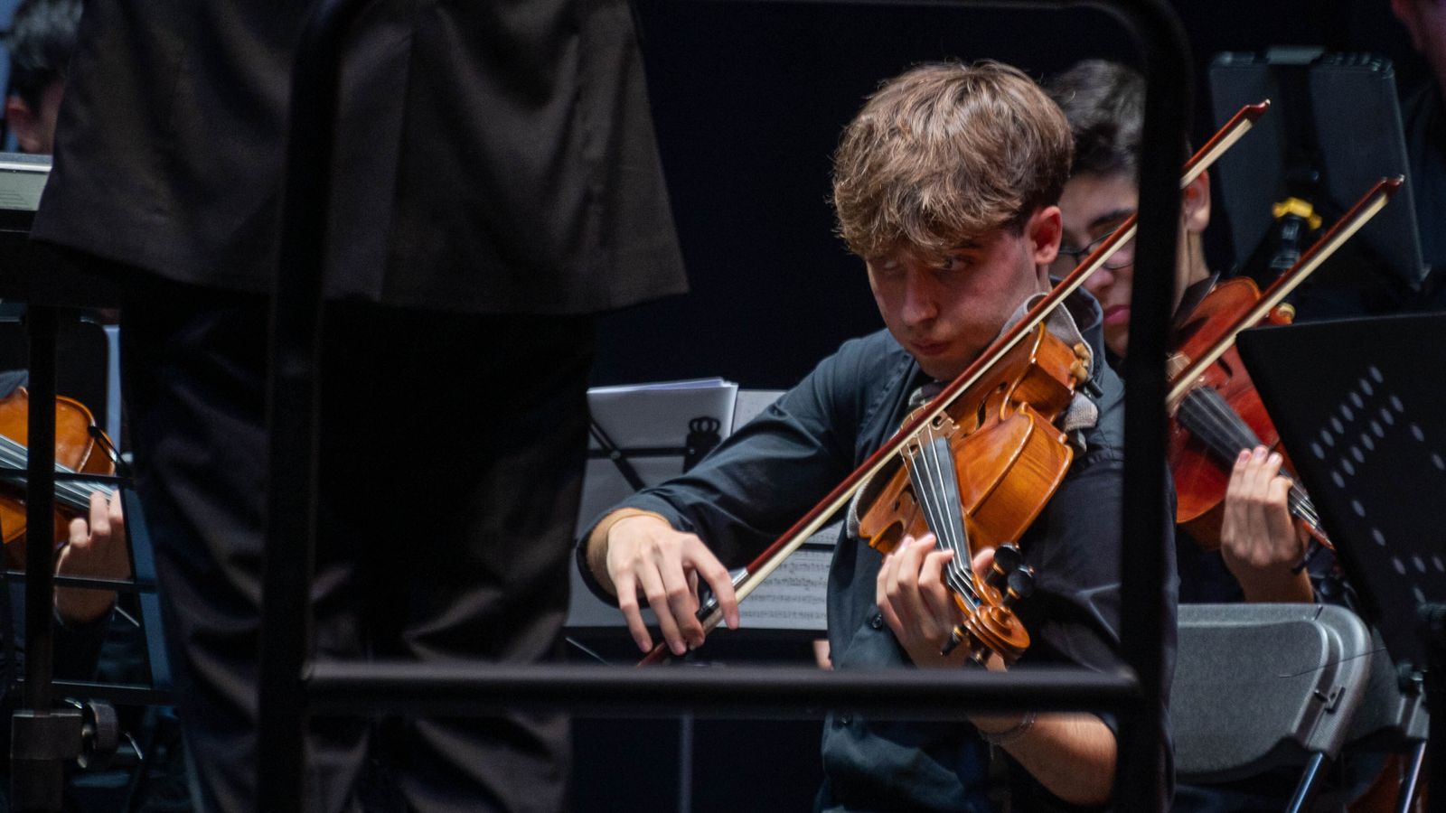 El concierto de la joven orquesta sinfónica de La Línea, en imágenes