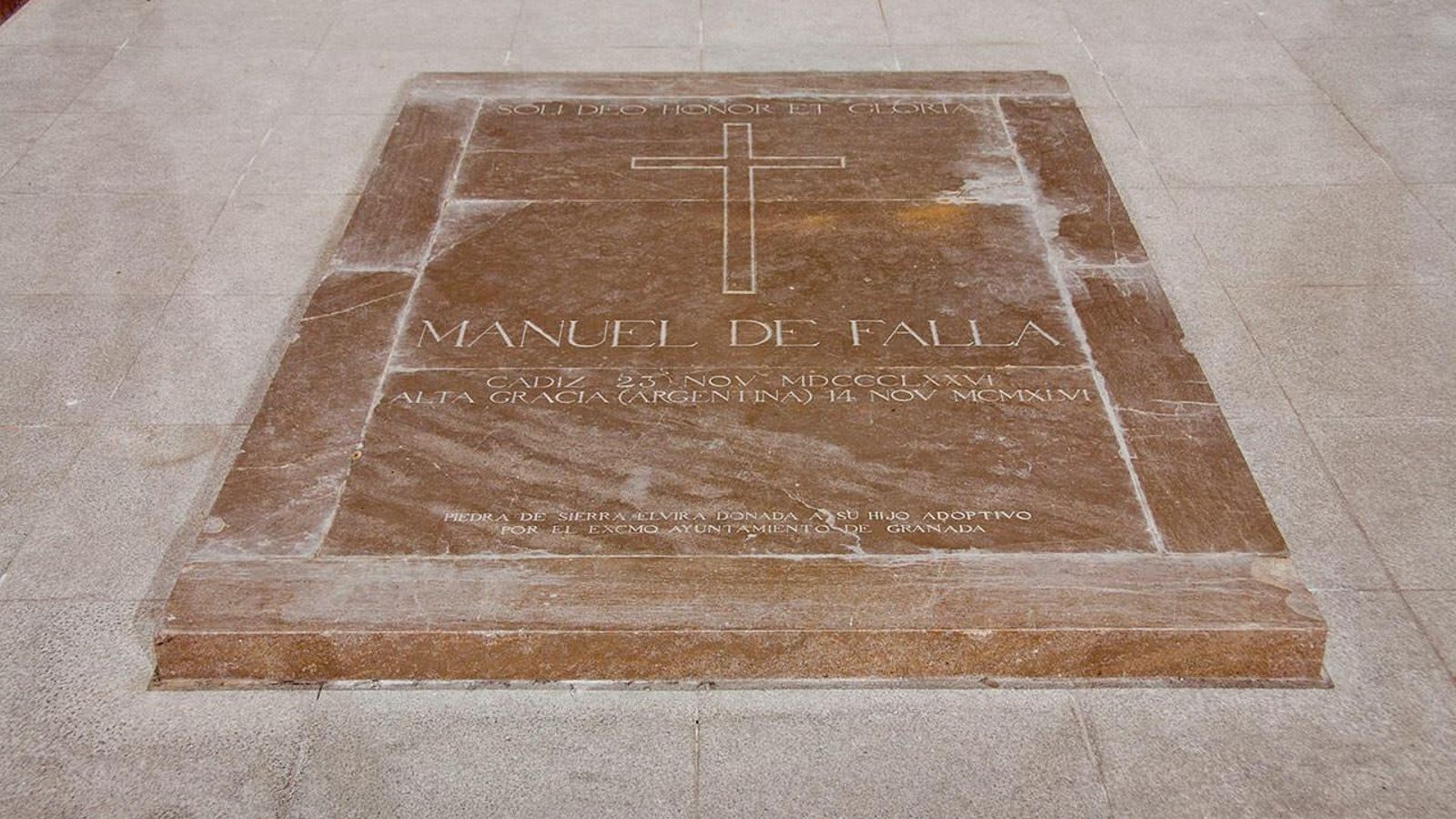 Tumba de Manuel de Falla