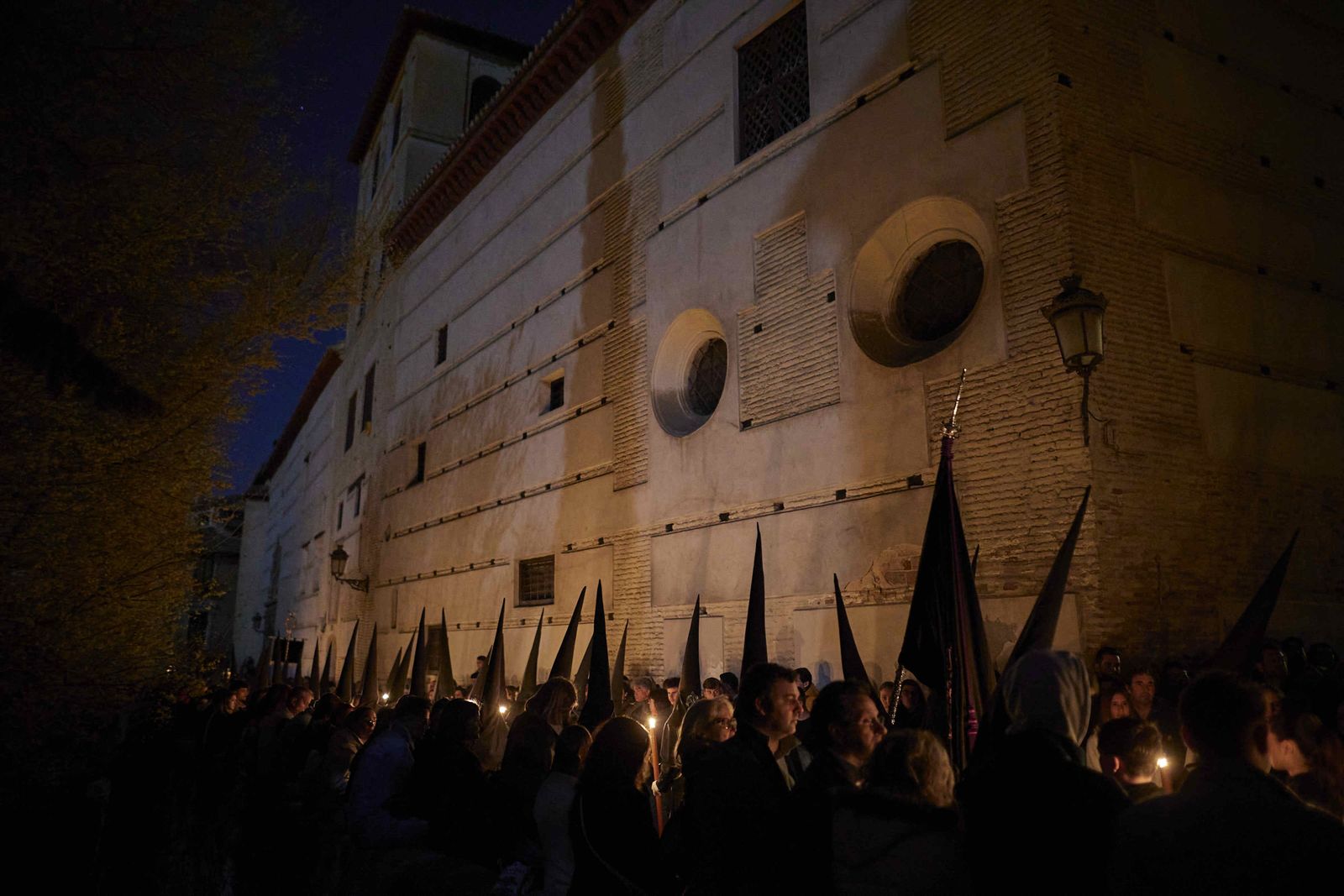 Semana Santa 2023: Imágenes de El Silencio en Granada