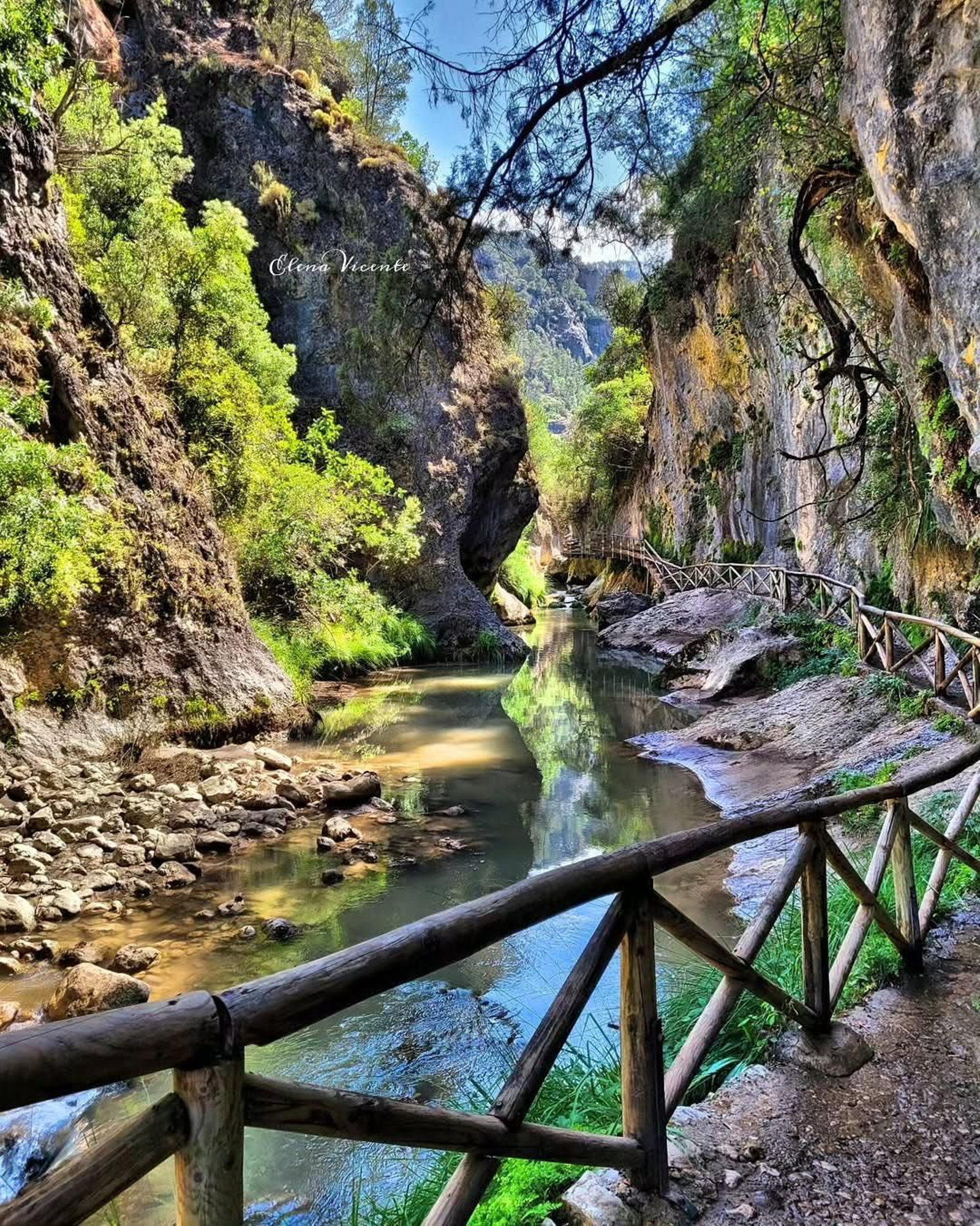 La fotografía finalista retrata la Cerrada de Elías, uno de los lugares más míticos de la ruta del río Borosa.