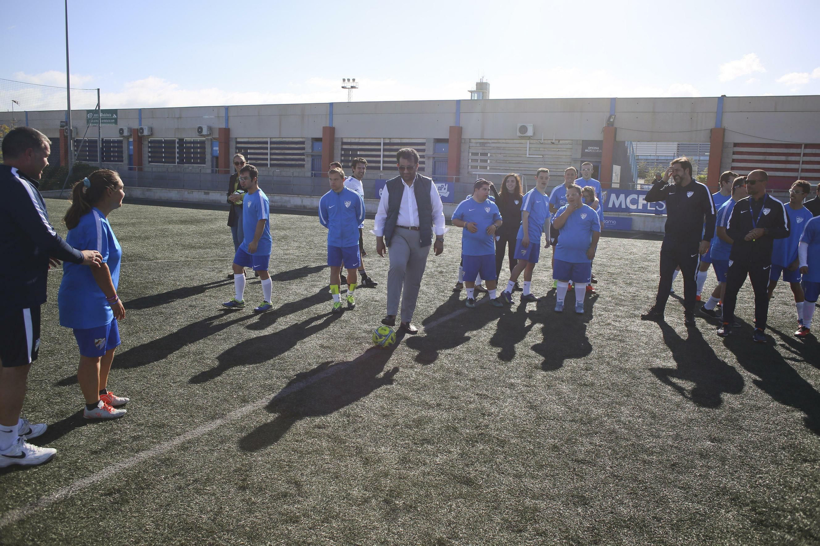 Las fotos del jeque Al-Thani con el Málaga Genuine