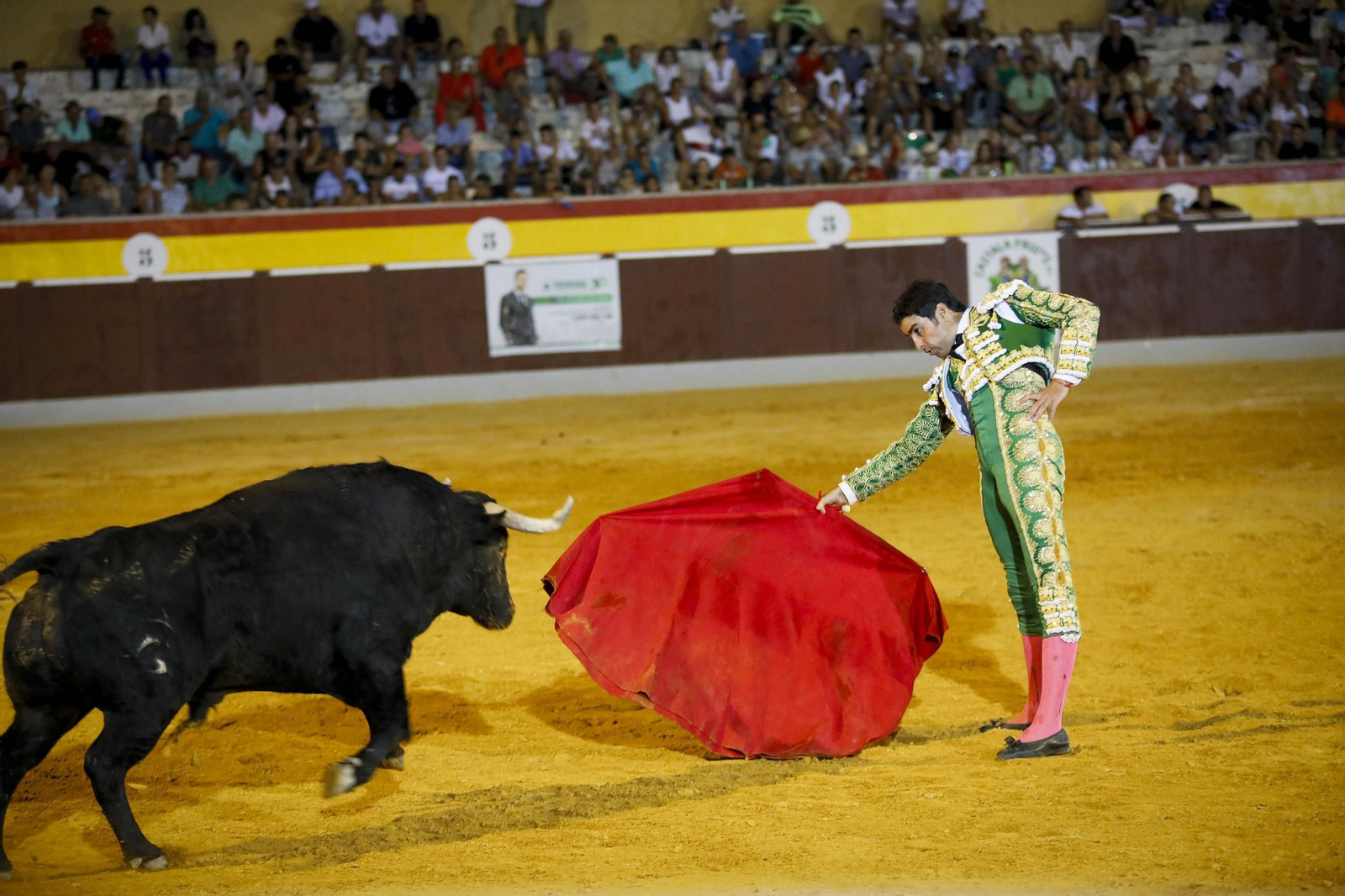 Corrida de toros Berja con un toro indultado, en imágenes