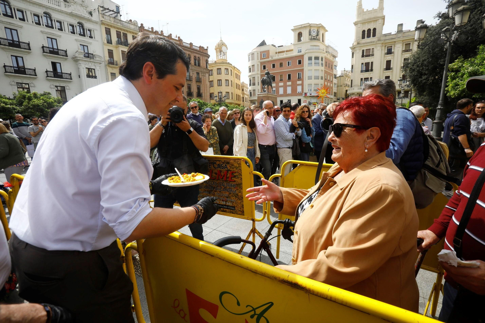 La Fiesta de las Fogueres de Sant Joan de Alicante en Córdoba, en imágenes