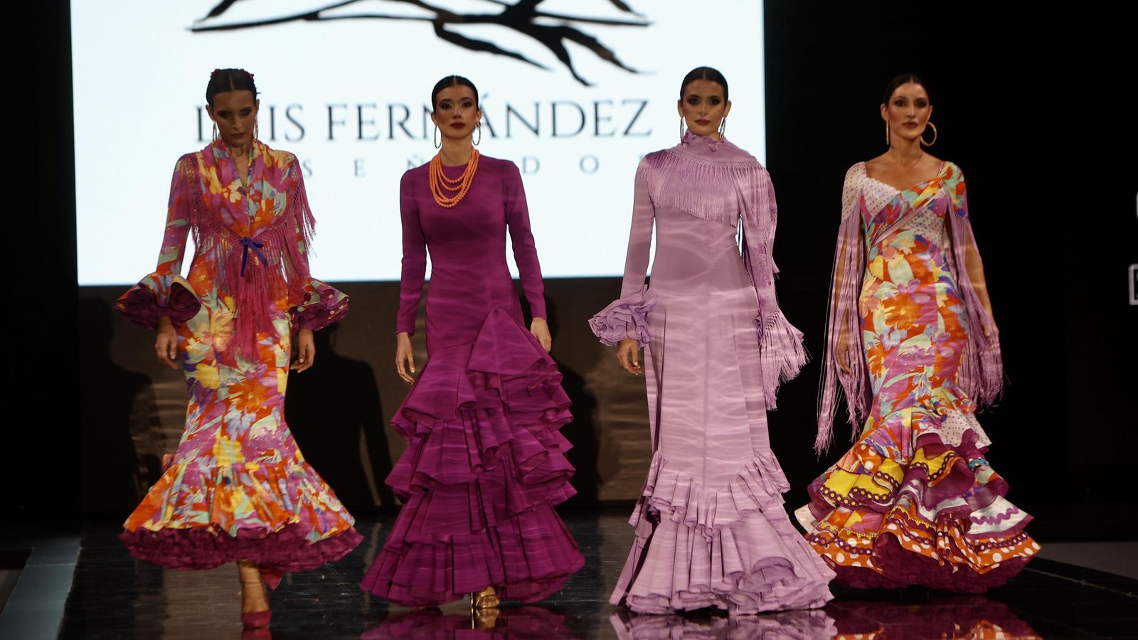 Desfile de Luis Fernández en SIMOF.