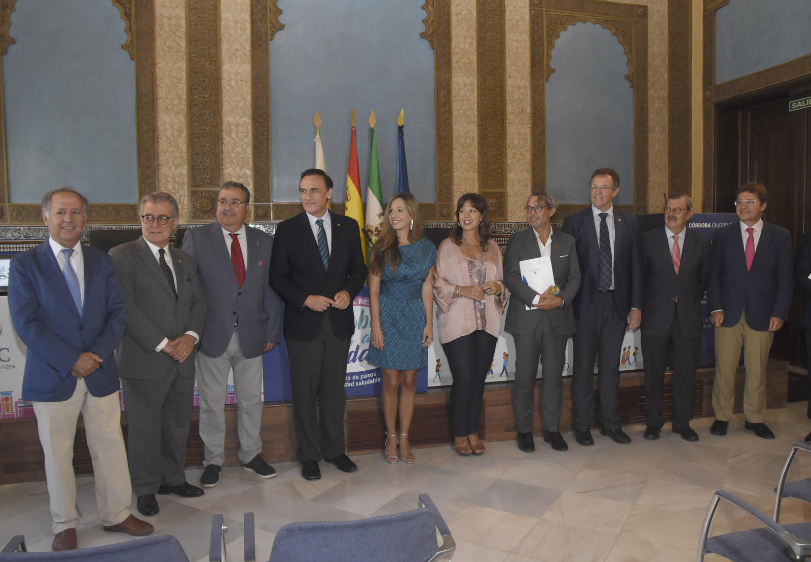 Dirigentes institucionales, ayer en la presentación de la iniciativa en el Rectorado.