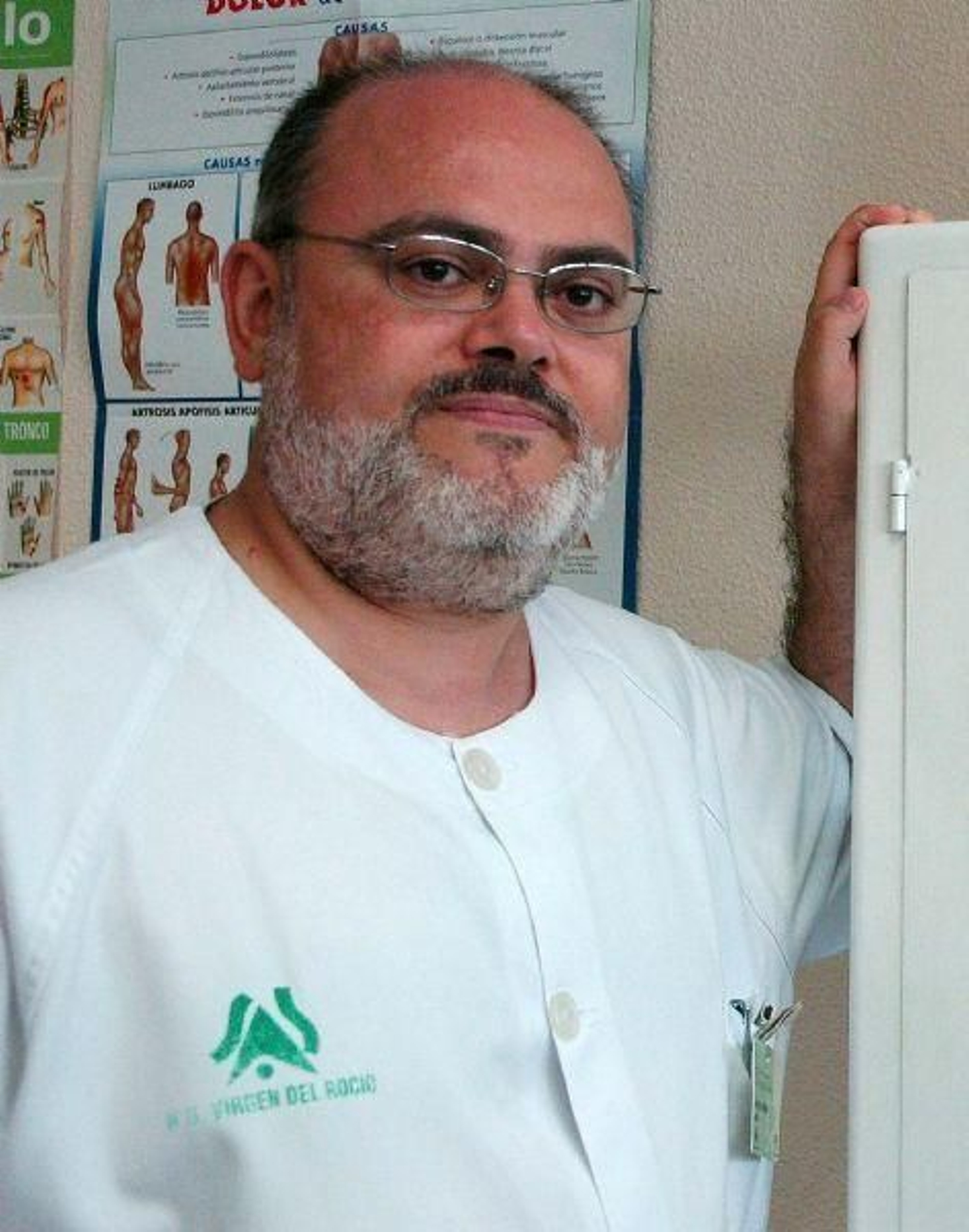 El doctor Rafael Cobos.