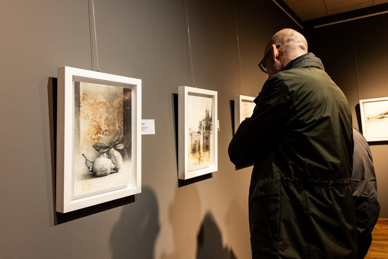 Inauguración de la exposición 'Materia común', de los pintores Paco y Alberto Carrillo