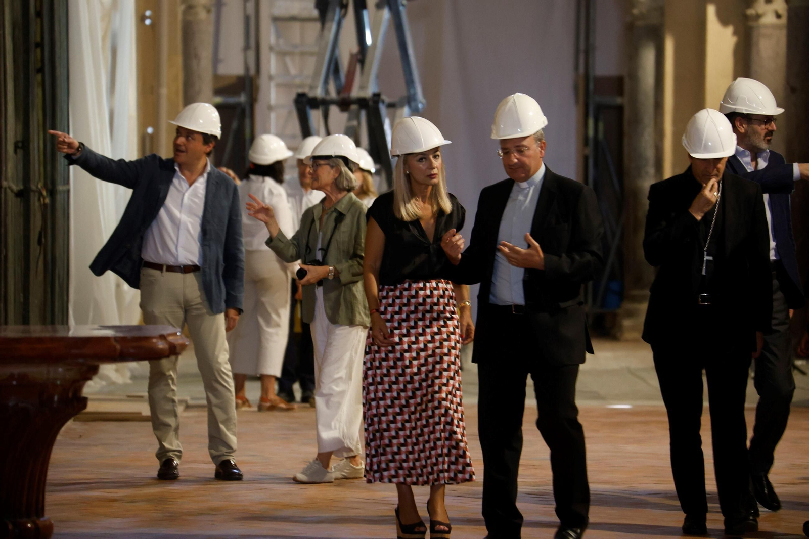 Las imágenes de las obras de emergencia de la Mezquita-Catedral tras el incedio