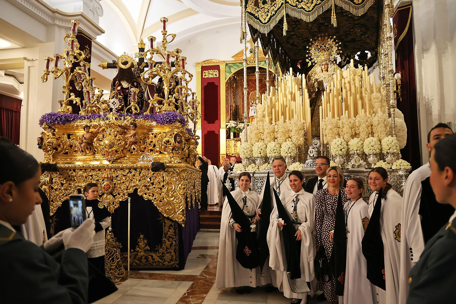 Miércoles Santo: La Hermandad de La Esperanza por las calles de Huelva