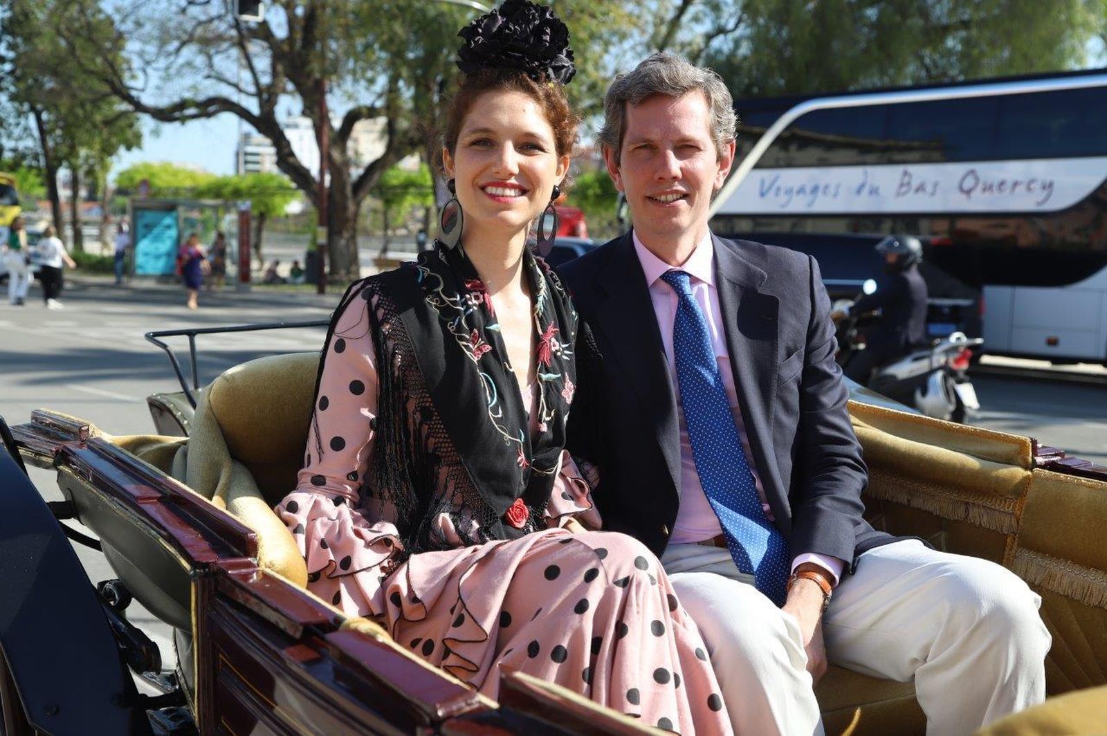 Los famosos y autoridades en los toros del jueves de Feria de Abril