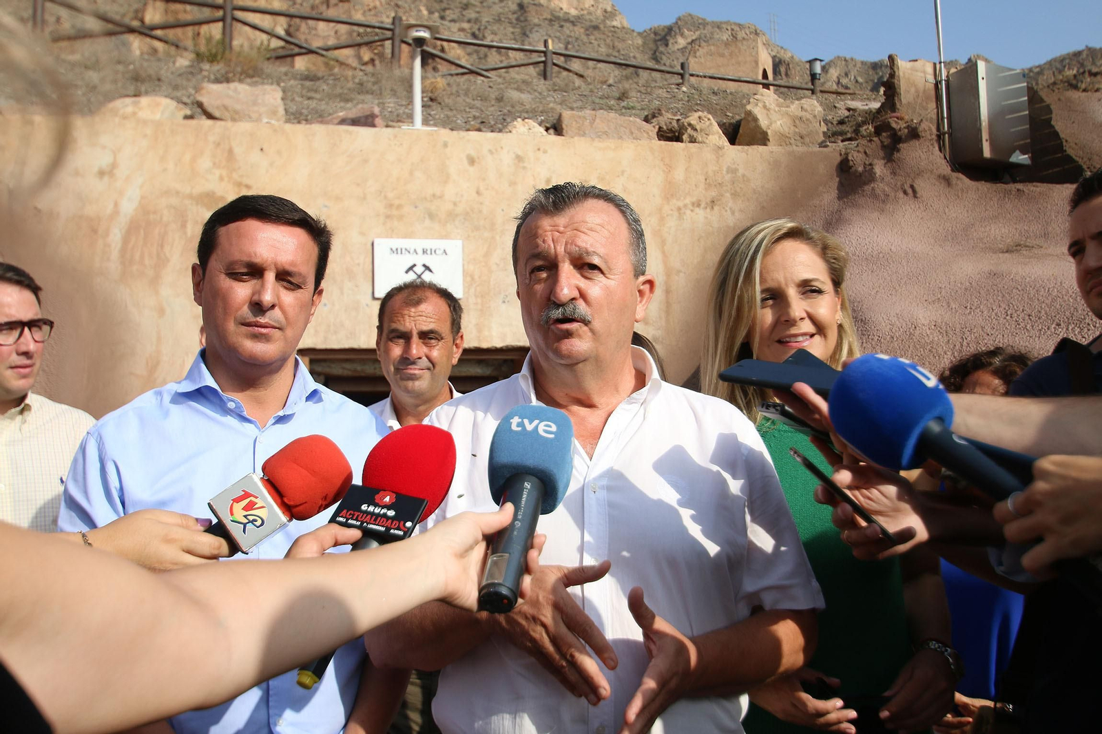 Fotogalería de la Geoda Gigante de Pulpí