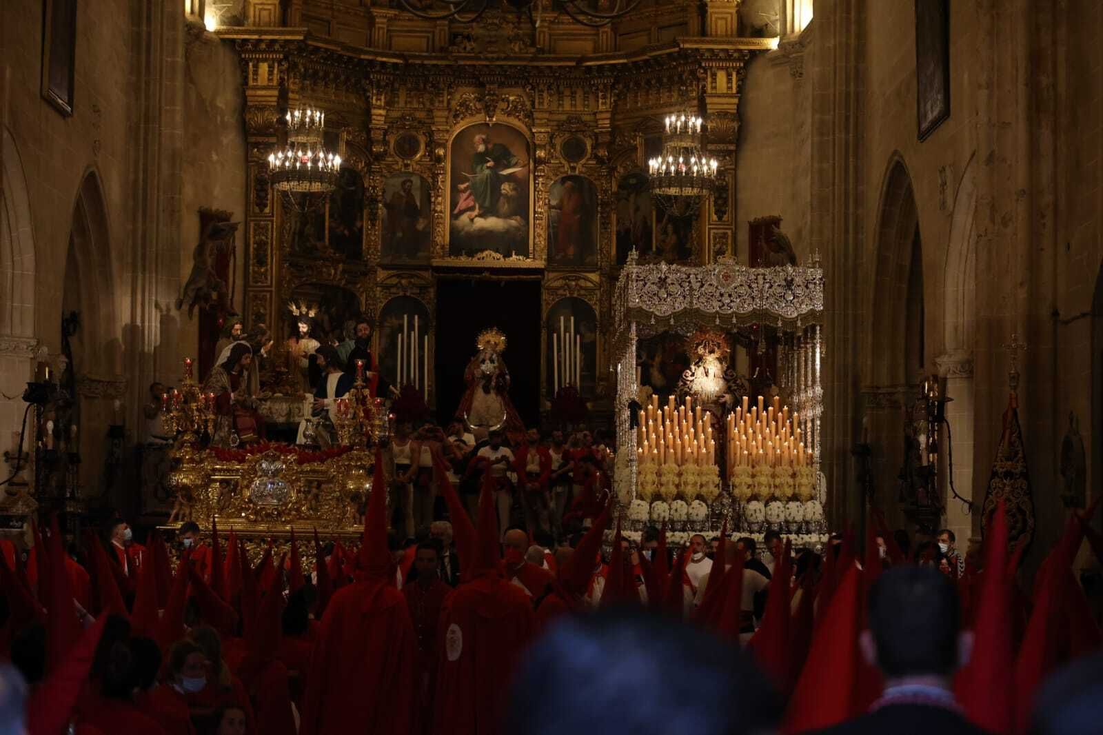 Imágenes de la Hermandad de La Cena