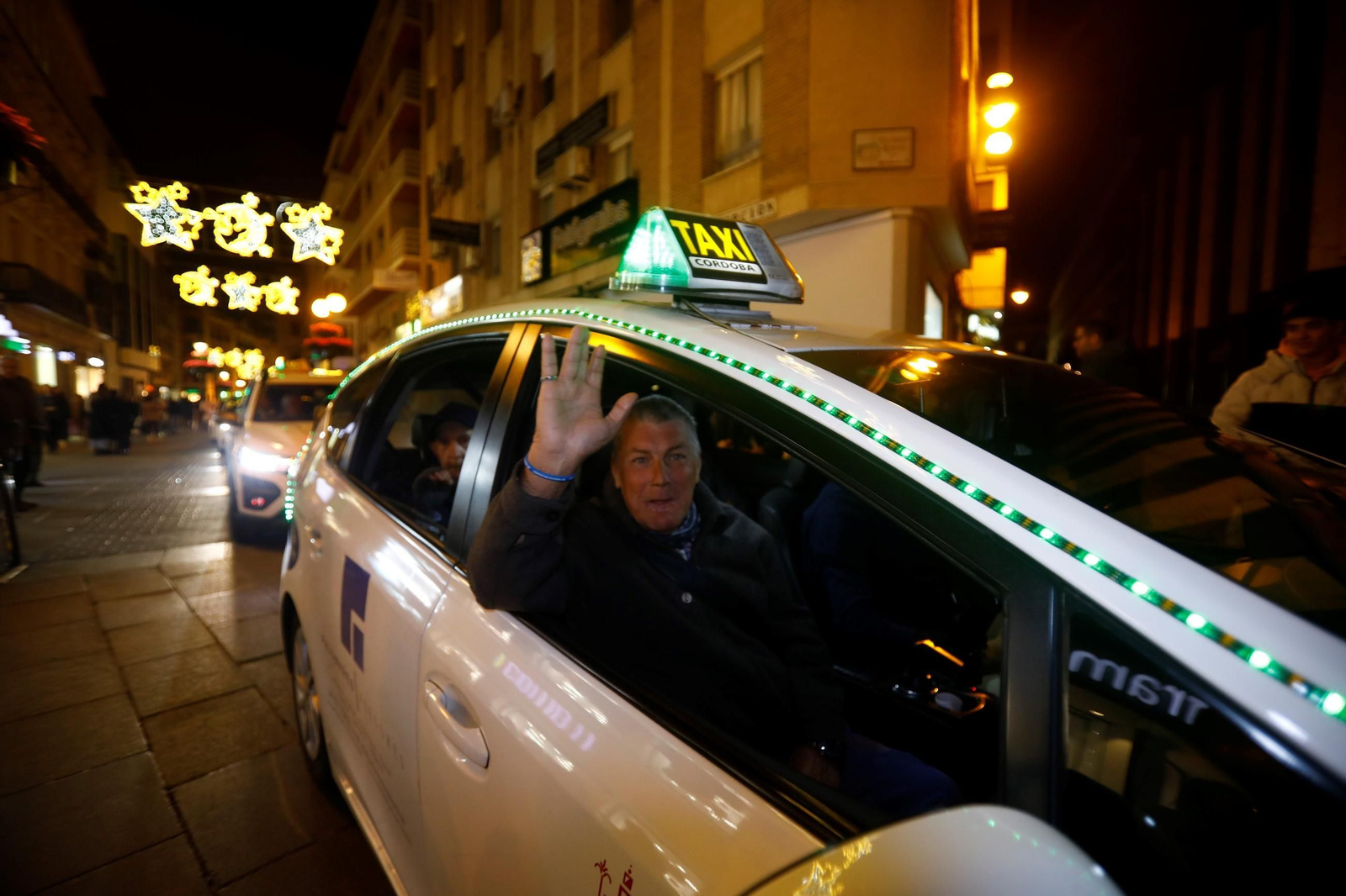 Las fotos del Paseo de la Ilusión de los mayores de Córdoba