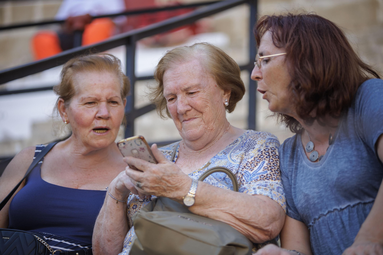 Las imágenes de la tarde de toros del domingo en El Puerto
