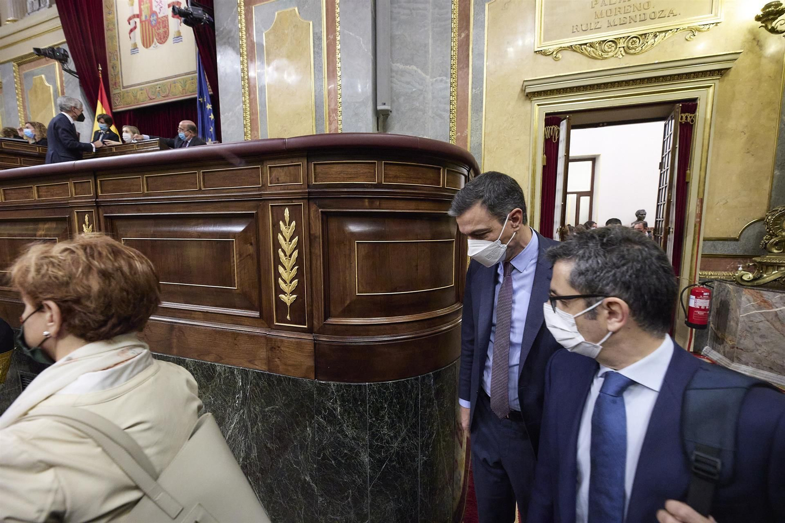 Pedro Sánchez y Félix Bolaños entran en el Congreso. Pedro Sánchez y Félix Bolaños entran en el Congreso.
