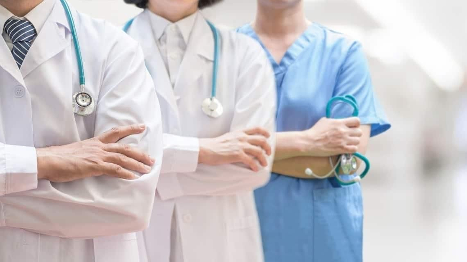 Más de treinta médicos de Málaga, nominados para ser los mejores especialistas de España