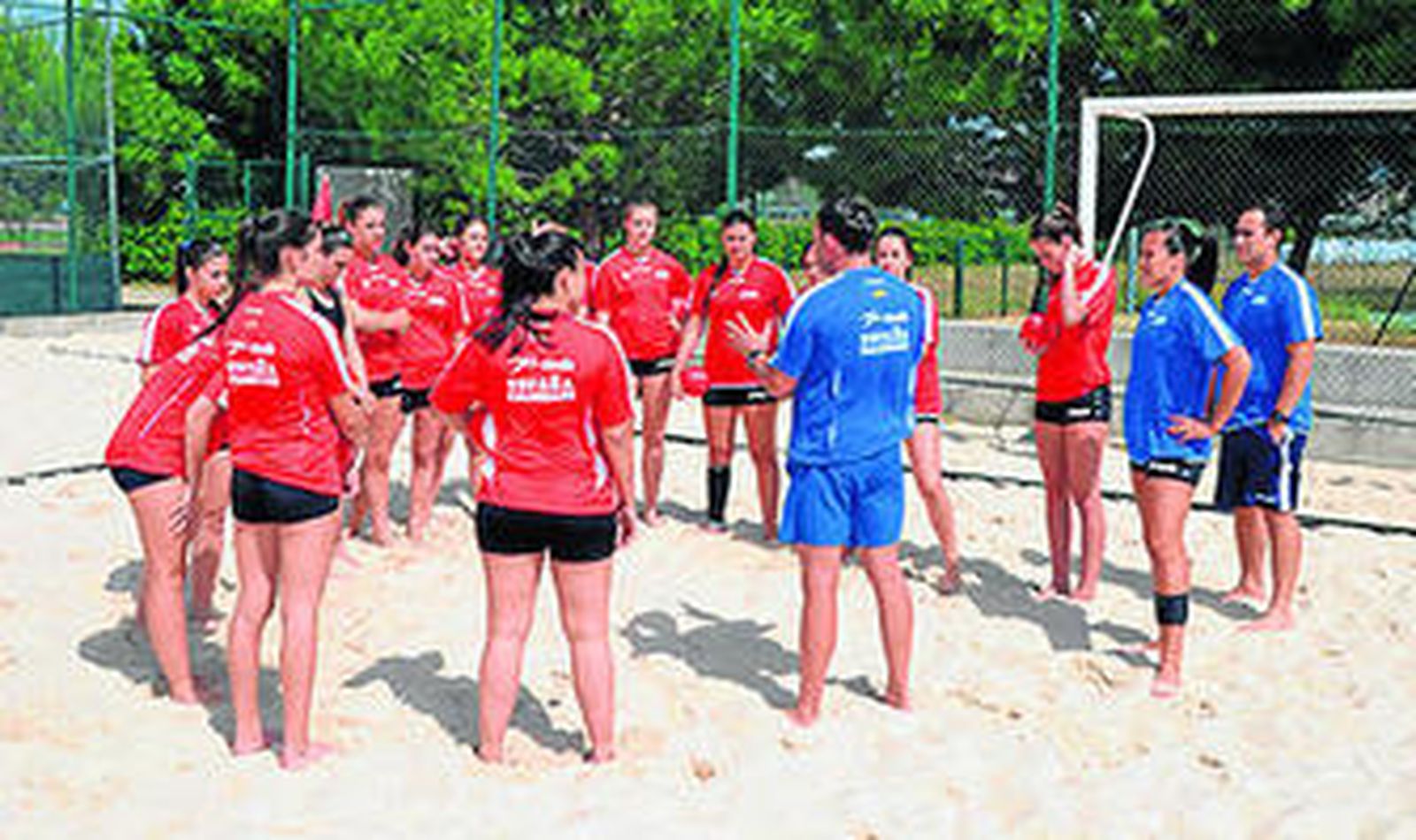 La selección nacional juvenil de chicas, con dos algecireñas.