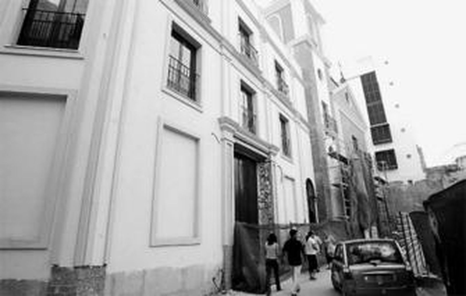 Imagen de las obras del nuevo oratorio de la hermandad de las Penas en Pozos Dulces.