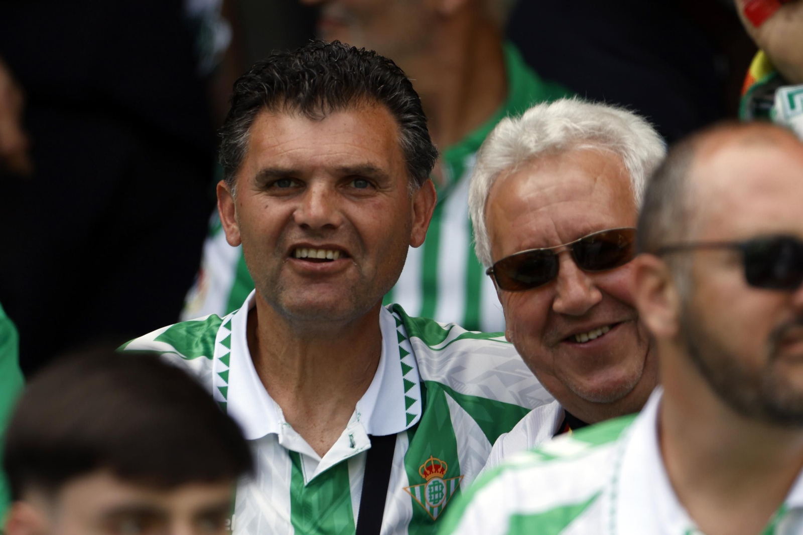 Búscate en las fotos del Betis - Villarreal