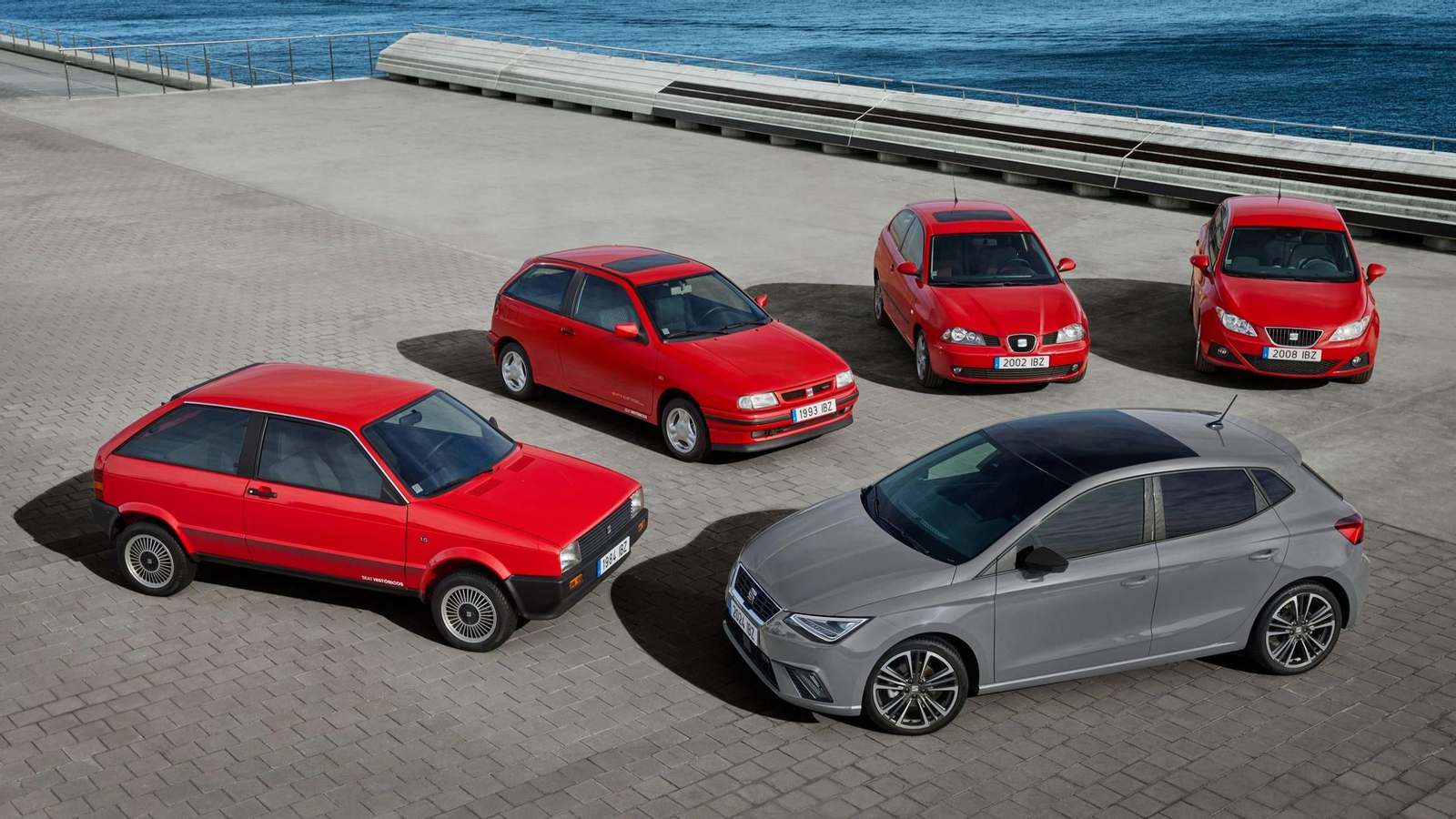 Las cinco generaciones de Seat Ibiza, en una imagen de la compañía cuando el modelo cumplió 40 años.