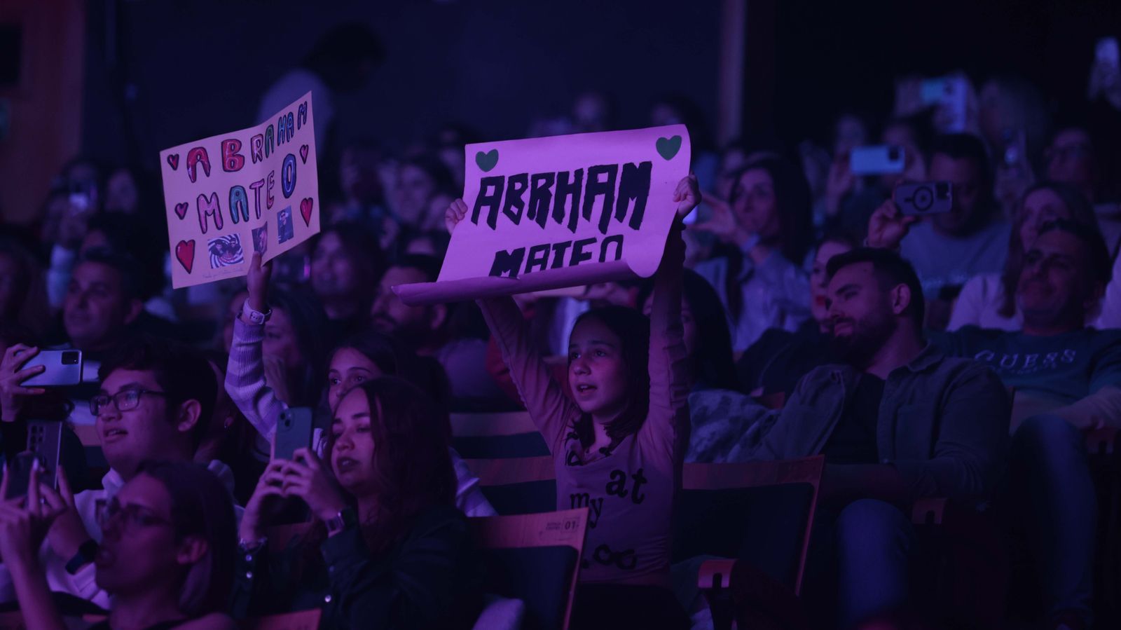 Las fotos del concierto de Abraham Mateo en La Línea