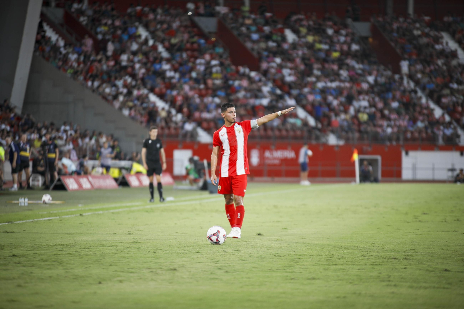 Imágenes del UD Almería-Al-Nassr, Memorial Juan Rojas