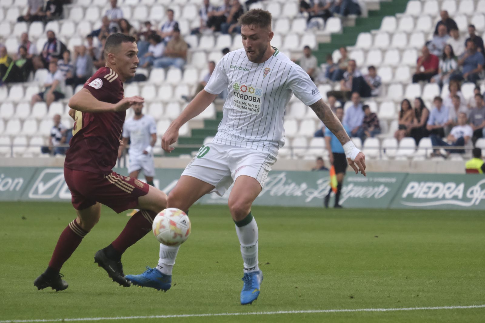 Las mejores fotos del ambiente en El Arcángel en el Córdoba CF - Badajoz