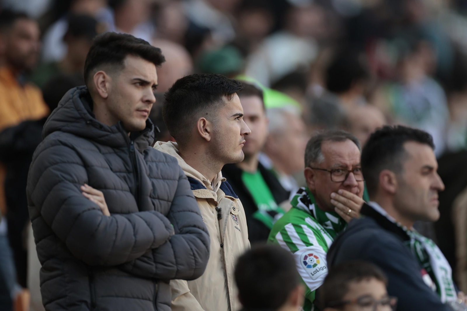 Búscate en las fotos del Betis - Girona
